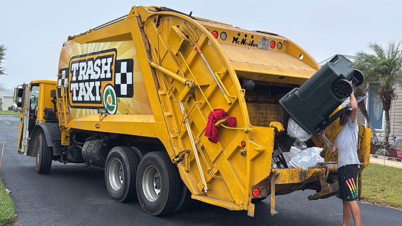 Trash Taxi Mack LEU McNeilus Rear Loader Garbage Truck