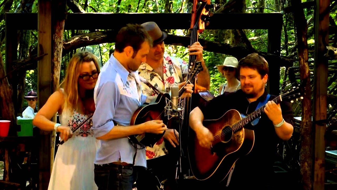 10 Nickel Creek 2014-08-02 Long Hot Summer Days