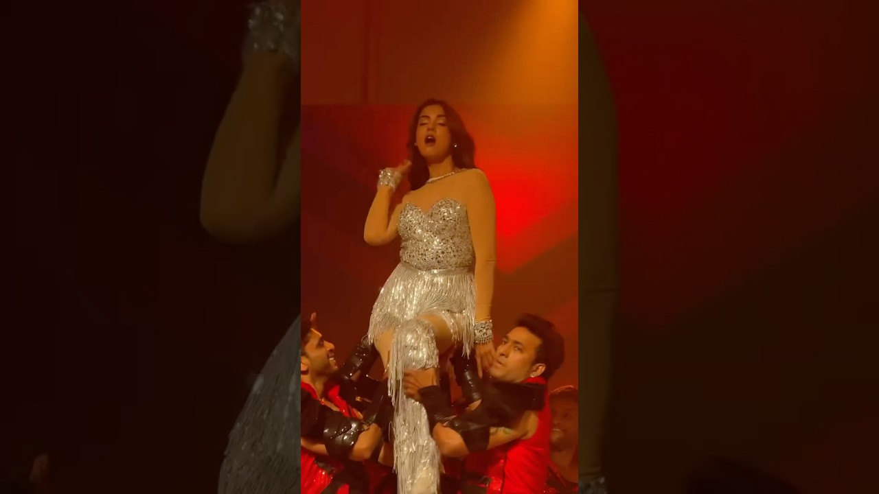 Sonal Chauhan Live in Dubai #sonalchauhan #live #dance #dubai #shorts #trending #ytshorts #fans