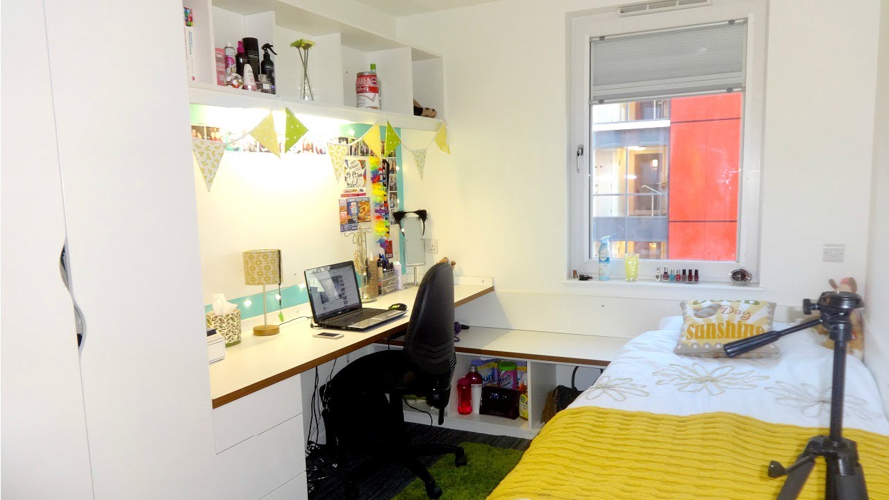 My University Room Tour! | Abbroseee