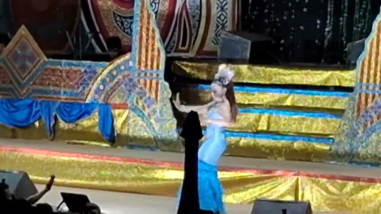 ลีลากานฟ้อนของนางเอก บังออนเสียงทอง