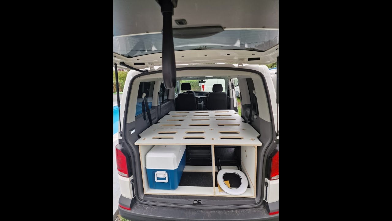 Kit camper mueble cama VW T5 T6 con ducha nevera y wc c005 www.camperizacion.com