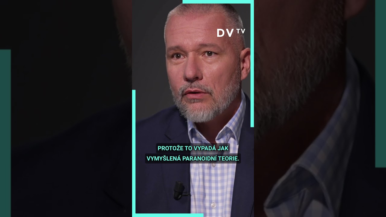 O manosf&eacute;ře a st&aacute;le popul&aacute;rněj&scaron;&iacute; teorii o červen&eacute; pilulce v ČR se  socioložkou Lindou Coufal