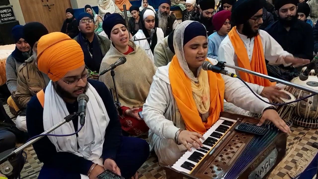 ਨਮਸਕਾਰ ਤਾ ਕਉ ਲਖ ਬਾਰ ॥ Bibi Gungun Kaur Ji Delhi | Rainsabai Kirtan | 23 December 2023 |