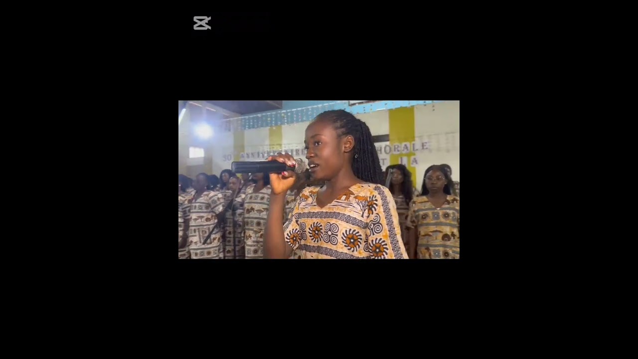 1er concert marquant les 30ans d'existence de la chorale Saint Esprit La Colombe De Nkayi 