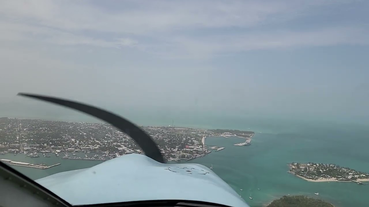 N323BG Landing at KEYW - Key West Airport