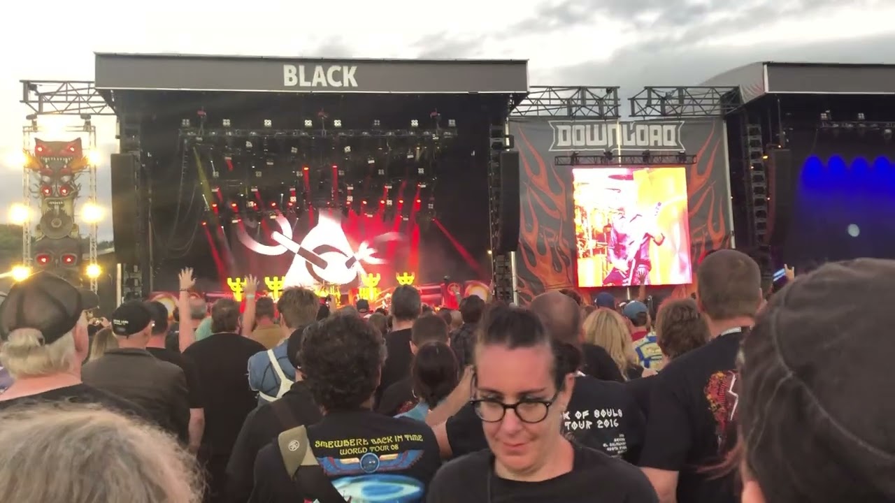 Judas Priest - You've Got Another Thing Coming. Download Festival Melbourne. 11 March 2019