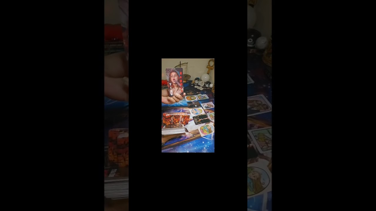 Water 🌊 Love Reading #tarot #love ##tiktok #youtube 