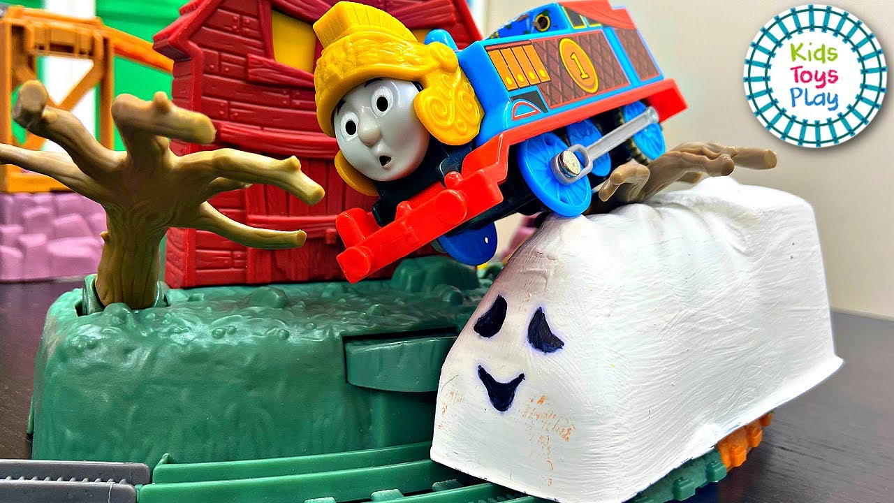 Thomas and Friends Halloween World's Strongest Ghost Train