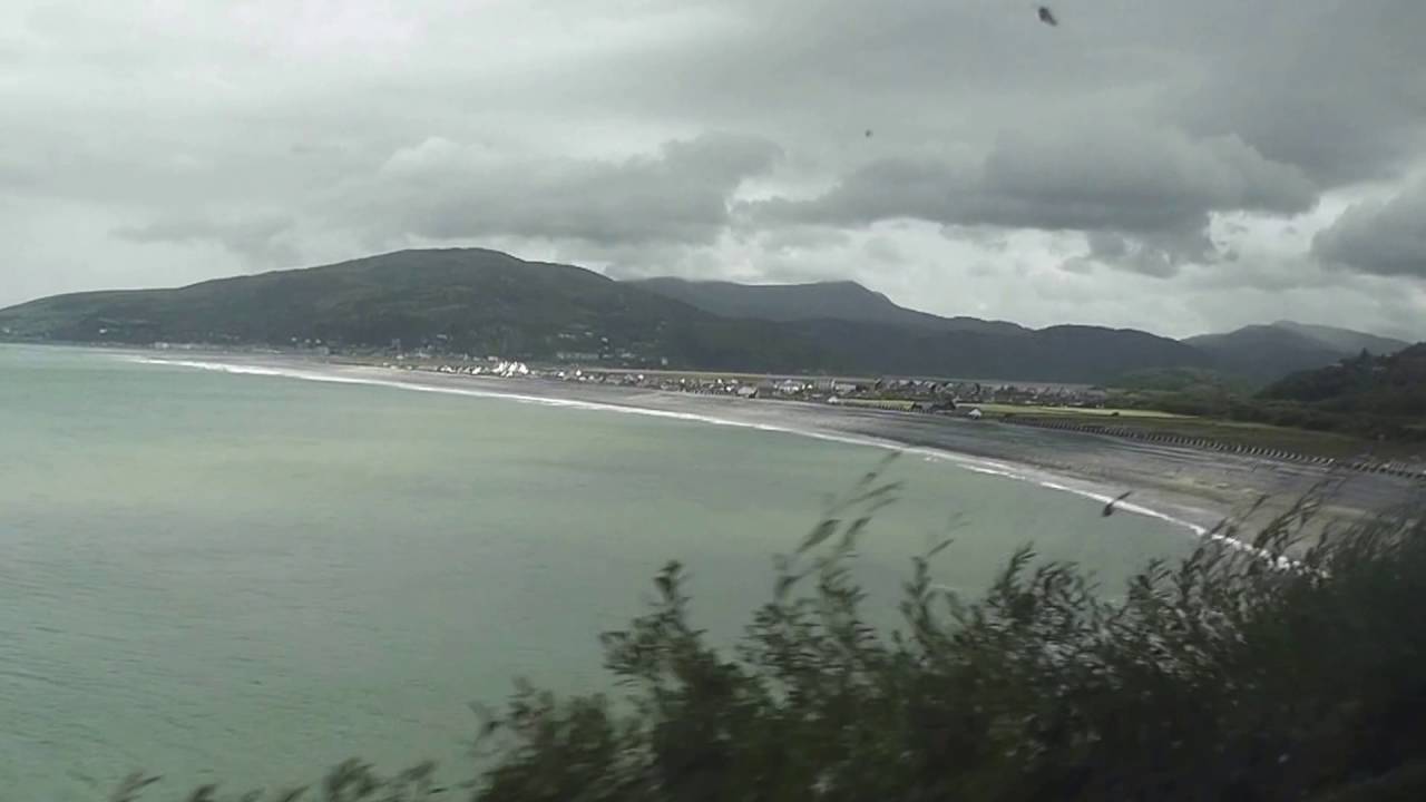 Welsh Coastal Railway   Aberdovey to Barmouth