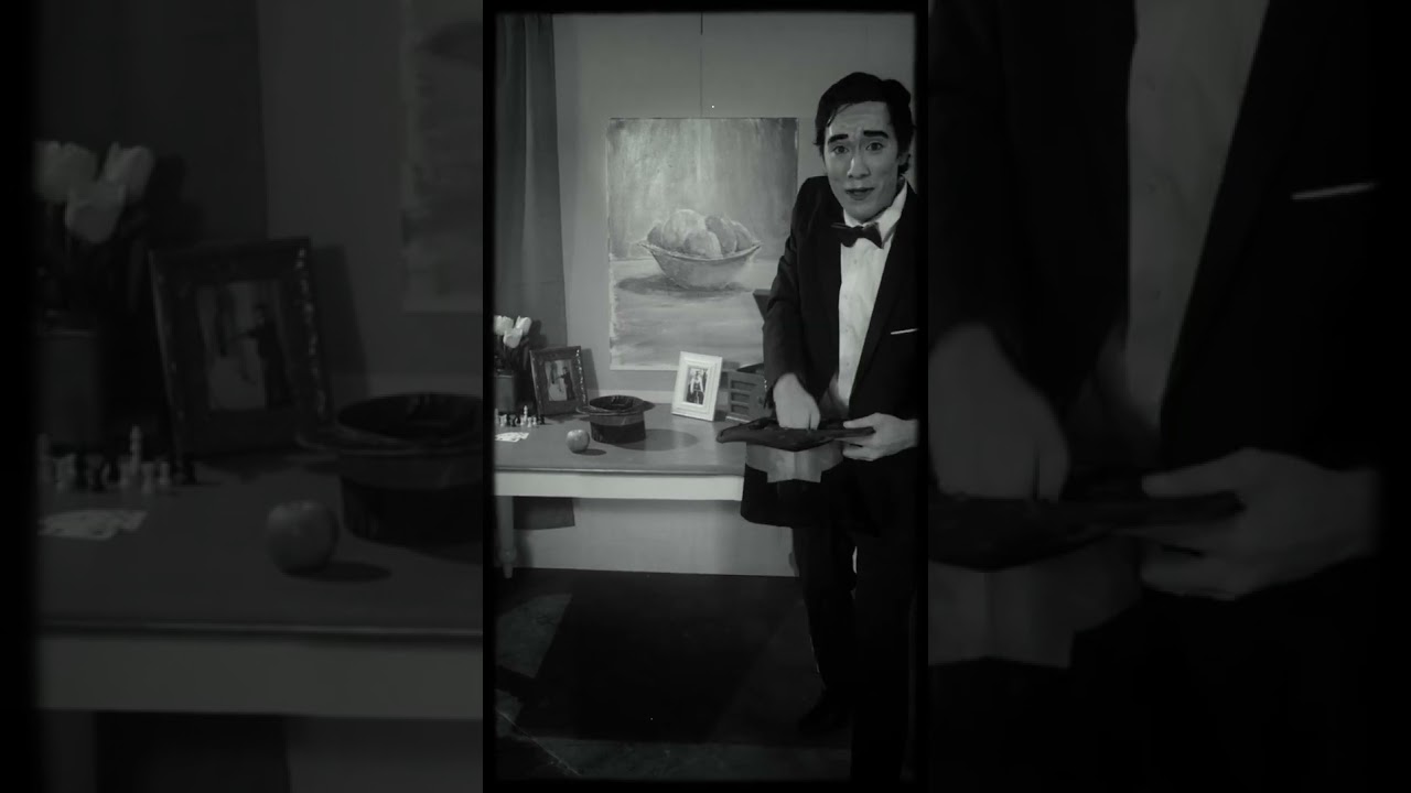 How Black and White movies used to be made 