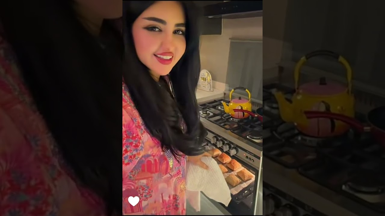 وأخيرا فرحة اميره وعبد الرحمن في المطبخ حضرنا حلى جديد بشهي مع ايلين 😍 سهرة رمضانية 😍 عائلة ميرو 