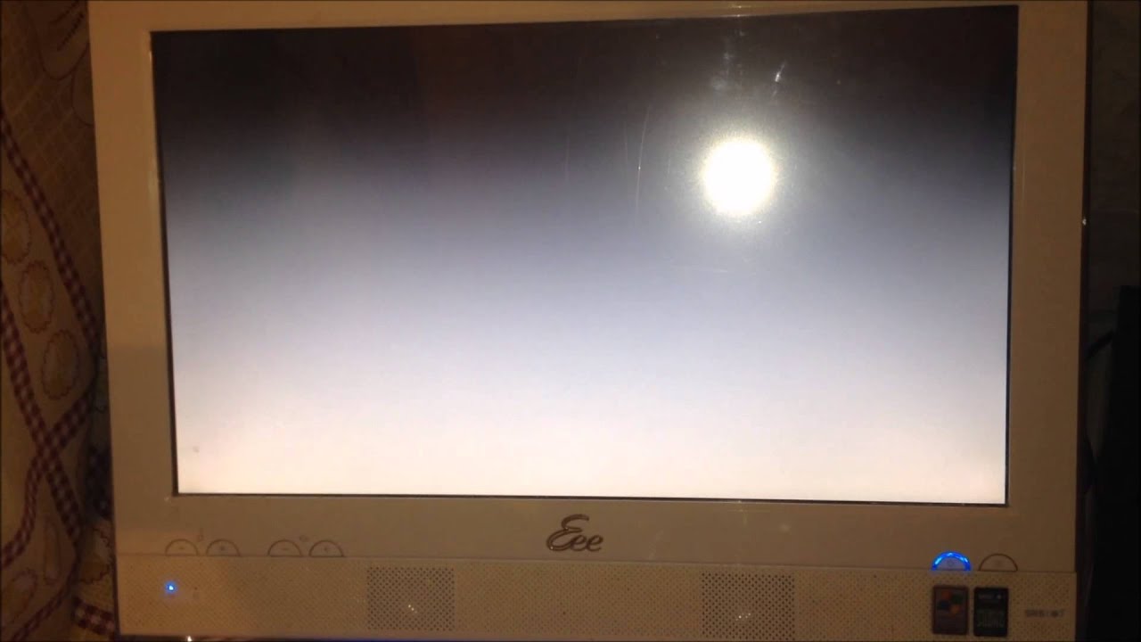 Android on Eee Top : Red Green Blue starting up problem