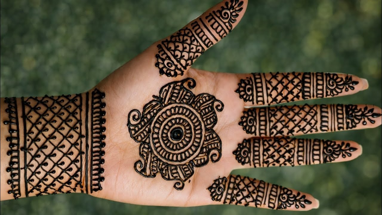 Gol Tita mehndi designs for front hand and rongoli mehndi designs 🍀💚💚
