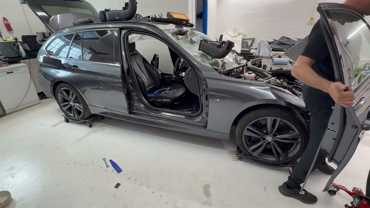 BMW Complete Door Removal 1 2 3 4 Series F20 F21 F22 F30 F31 Front Rear How To Remove DIY