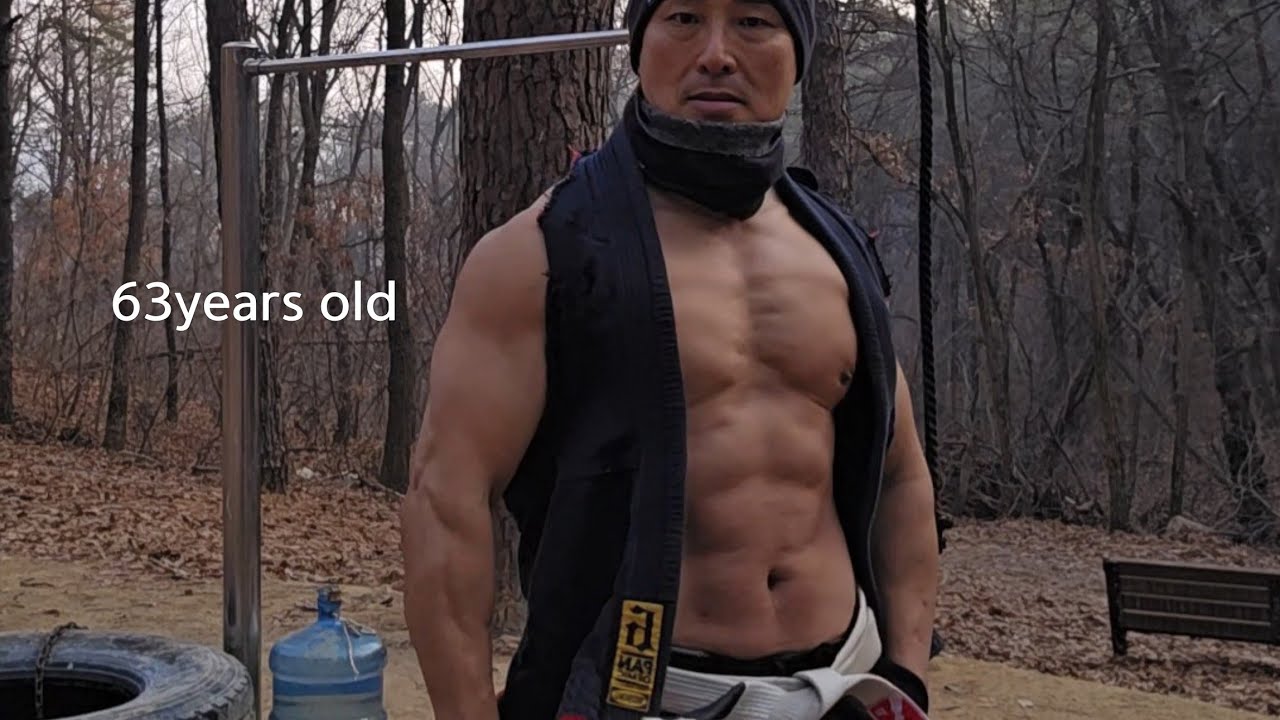 돈키호테박서흥 라이브 스트리밍 중60대 할배의 저속노화 루틴 아침 공복운동 소통 생방송 박서흥 입니다