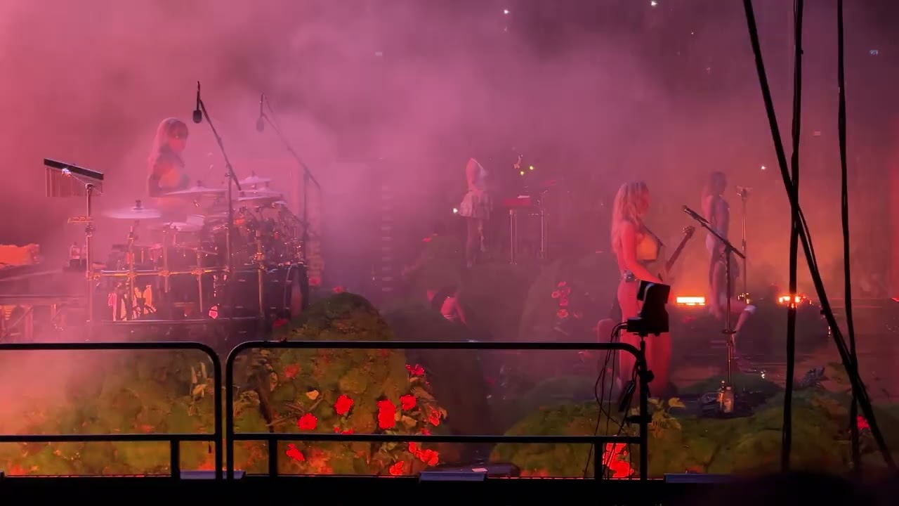 zara larsson malmö 19/11/25