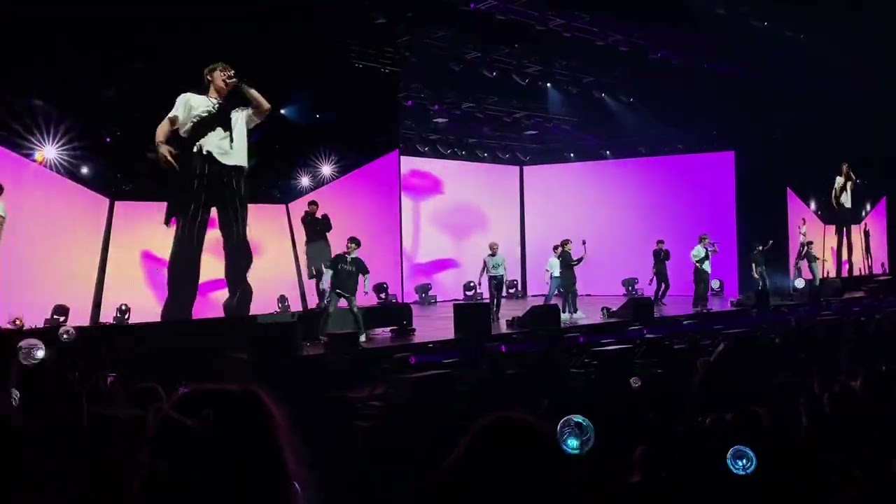 ATEEZ Dancing Like Butterfly Wings [The Fellowship Beginning of the End World Tour] Newark 1.24.22