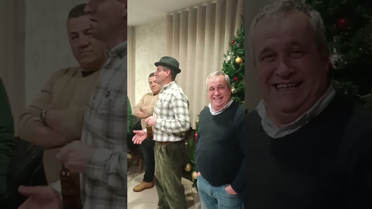 final das cantigas do sr Novais em Guimarães do jantar dos amigos do Celorico