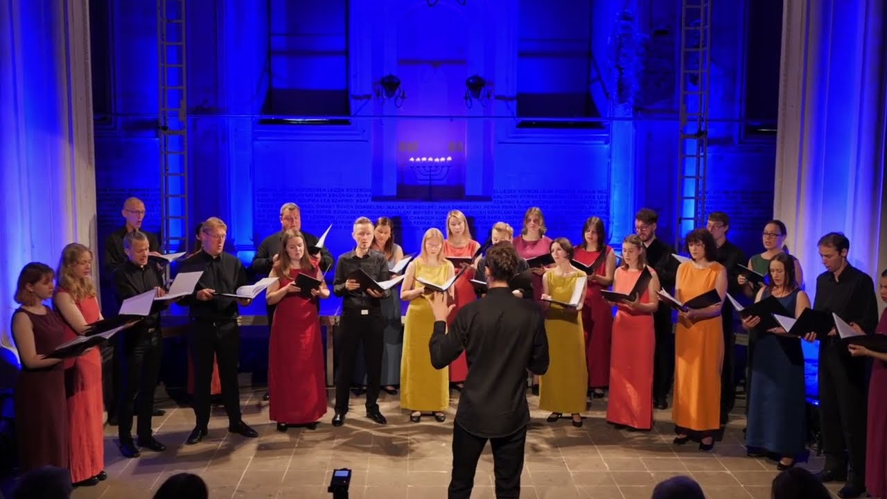 Bėkit, Bareliai - M. K. Čiurlionis - Choir Aidija