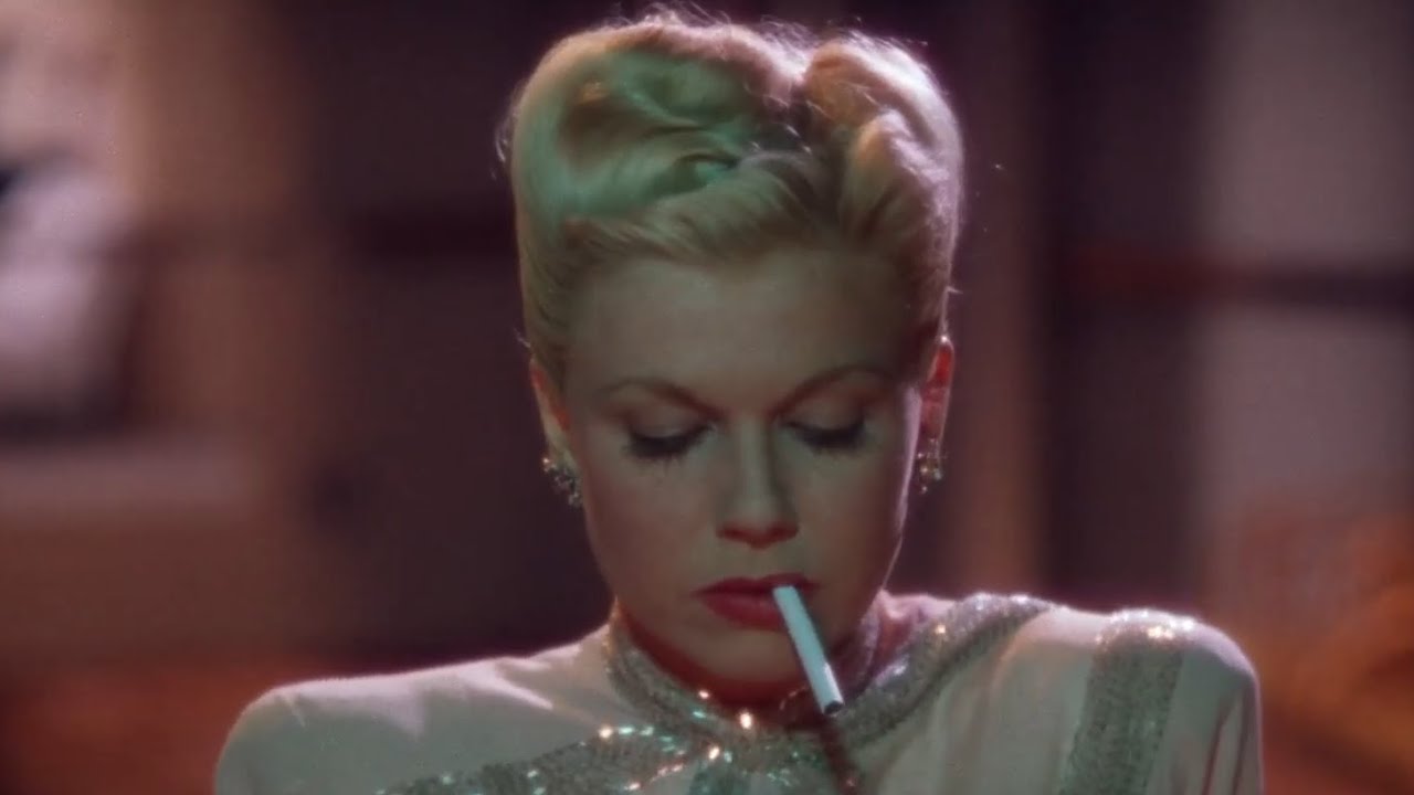 Doris Day smoking – Compilation (1948-1969)