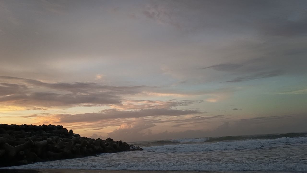 🔴 Soothing Beach Waves for Deep Sleep | Dark Screen Ocean White Noise