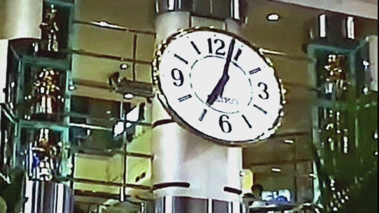 Plaza Senayan Marygold Clock 8PM in 1999 1080p, 60FPS from TikTok