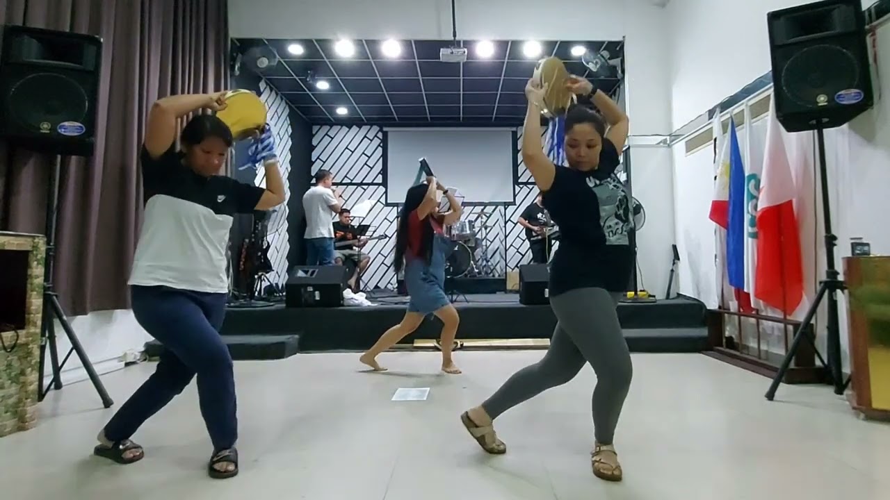 PRAISE - Elevation Worship || CCF BH SAINTS DANCE MINISTRY (Tambourine Practice)