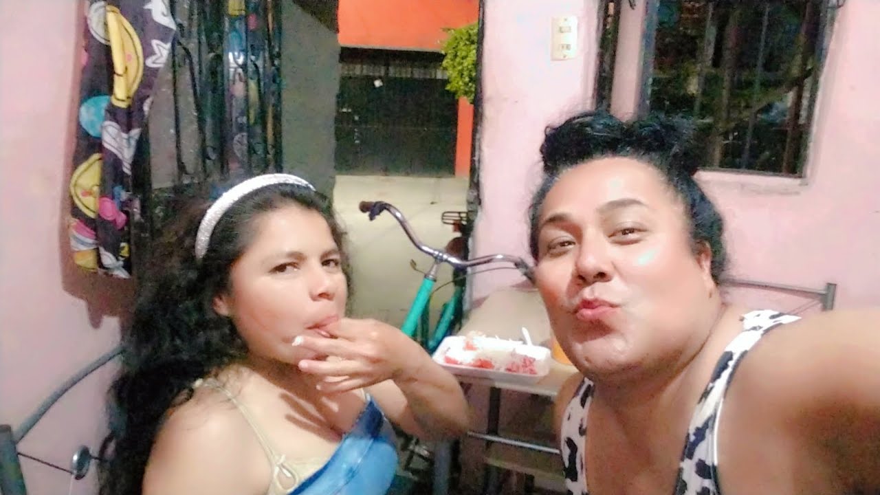 hermanas me trajeron la invitación a domicilio un influencer
