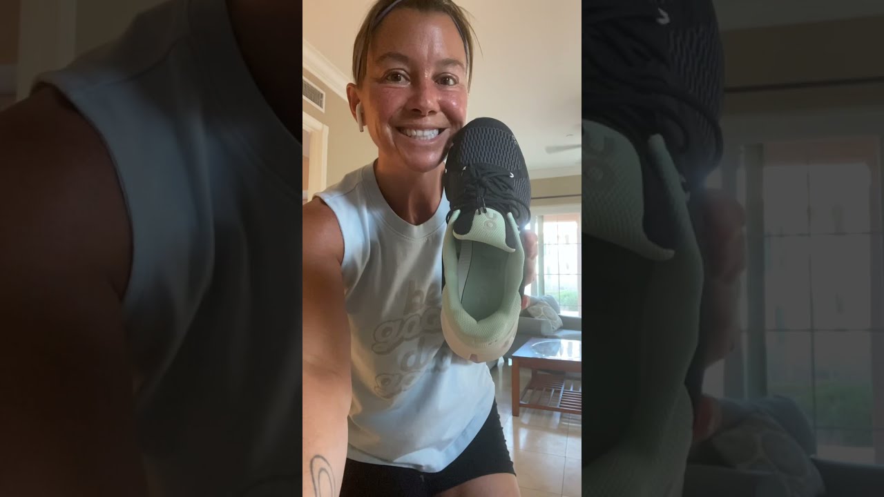Taking my new ON CLOUD FLYER running shoes for their first run 🏃🏻&zwj;♀️ #onrunning