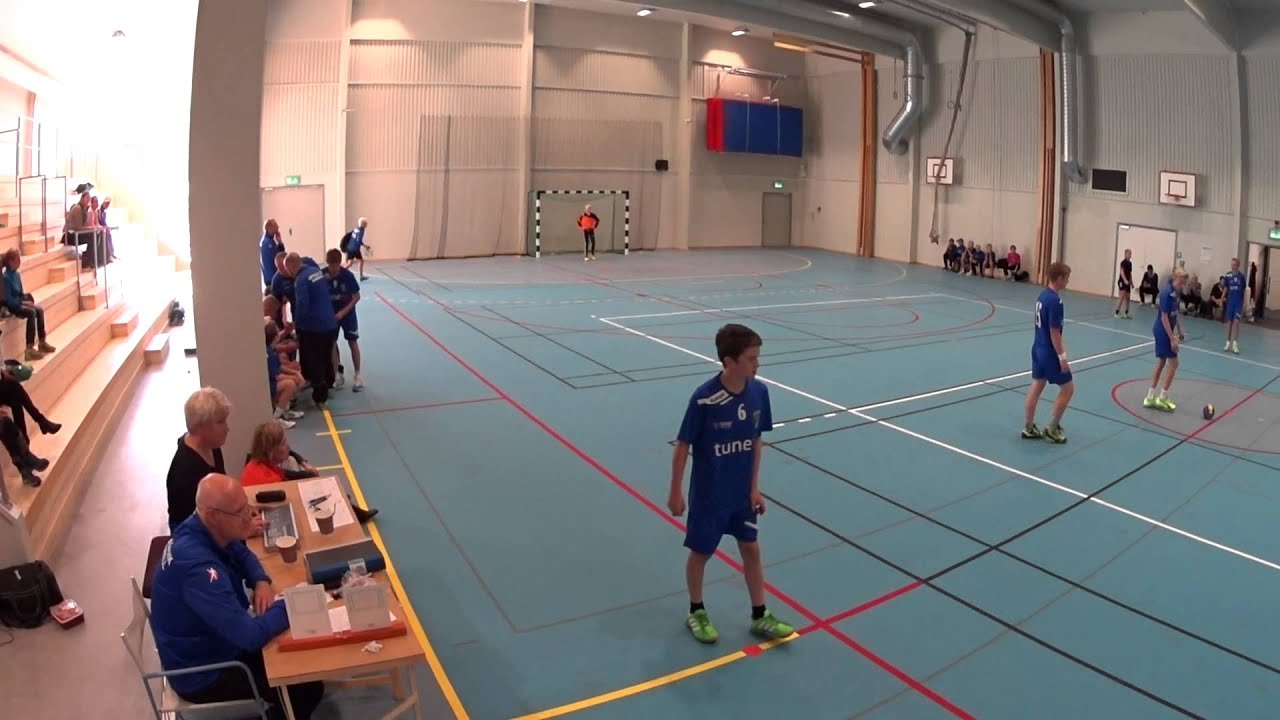 Handboll UHK P02-HK Siwing/Troja P02 1:a Halvlek