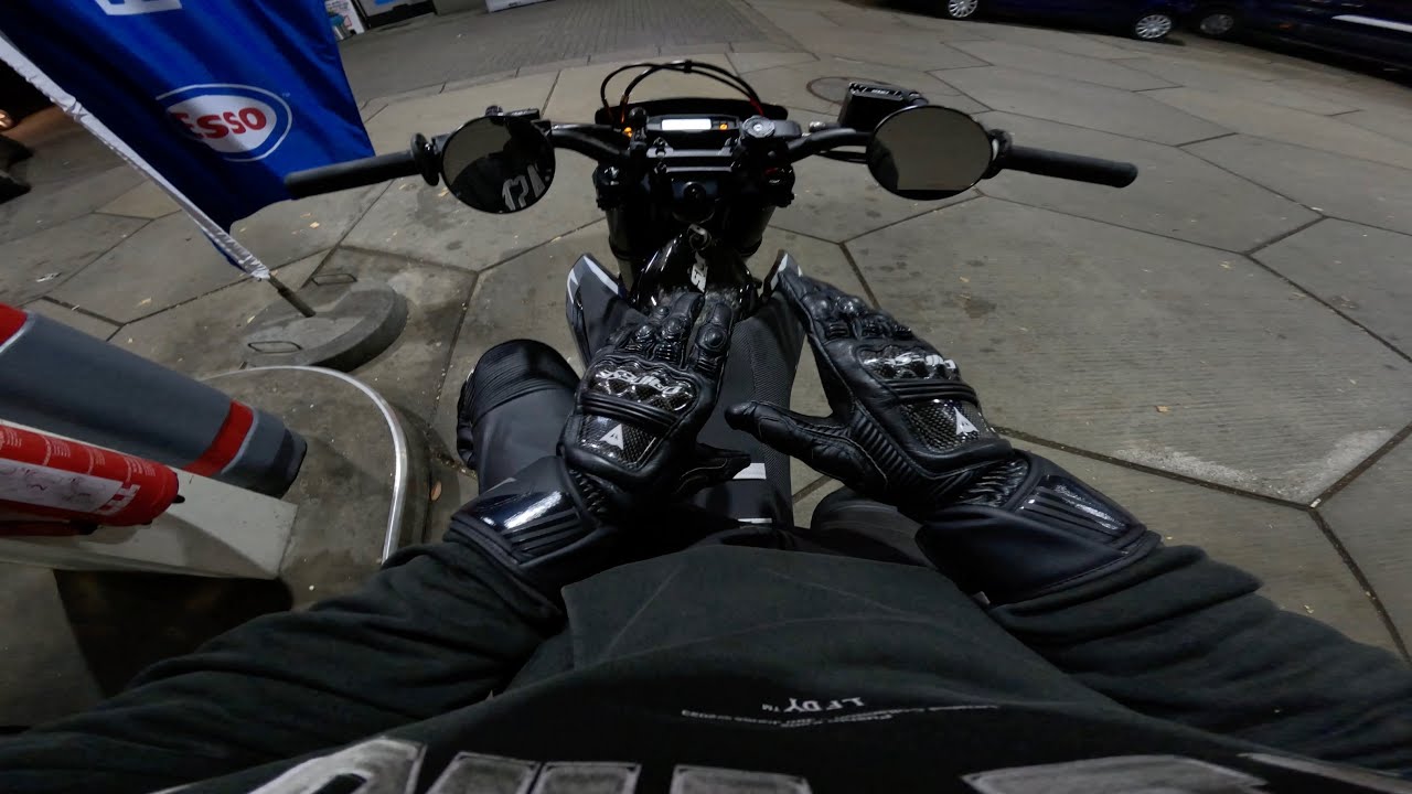 Night Ride with Straight-Piped Husqvarna 701 + Crash/ RAW Exhaust