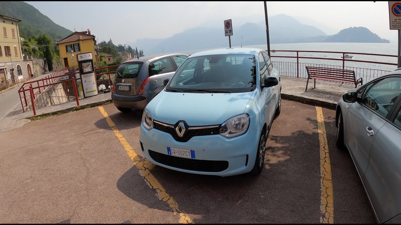 2024 Renault Twingo 1.0 SCe - Milan/Como, Lombardy, Italy - POV In Depth Tour & Quick Drive 4K