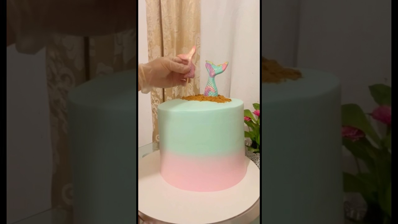 HOW TO MAKE MERMAID CAKE AND CUPCAKES 
