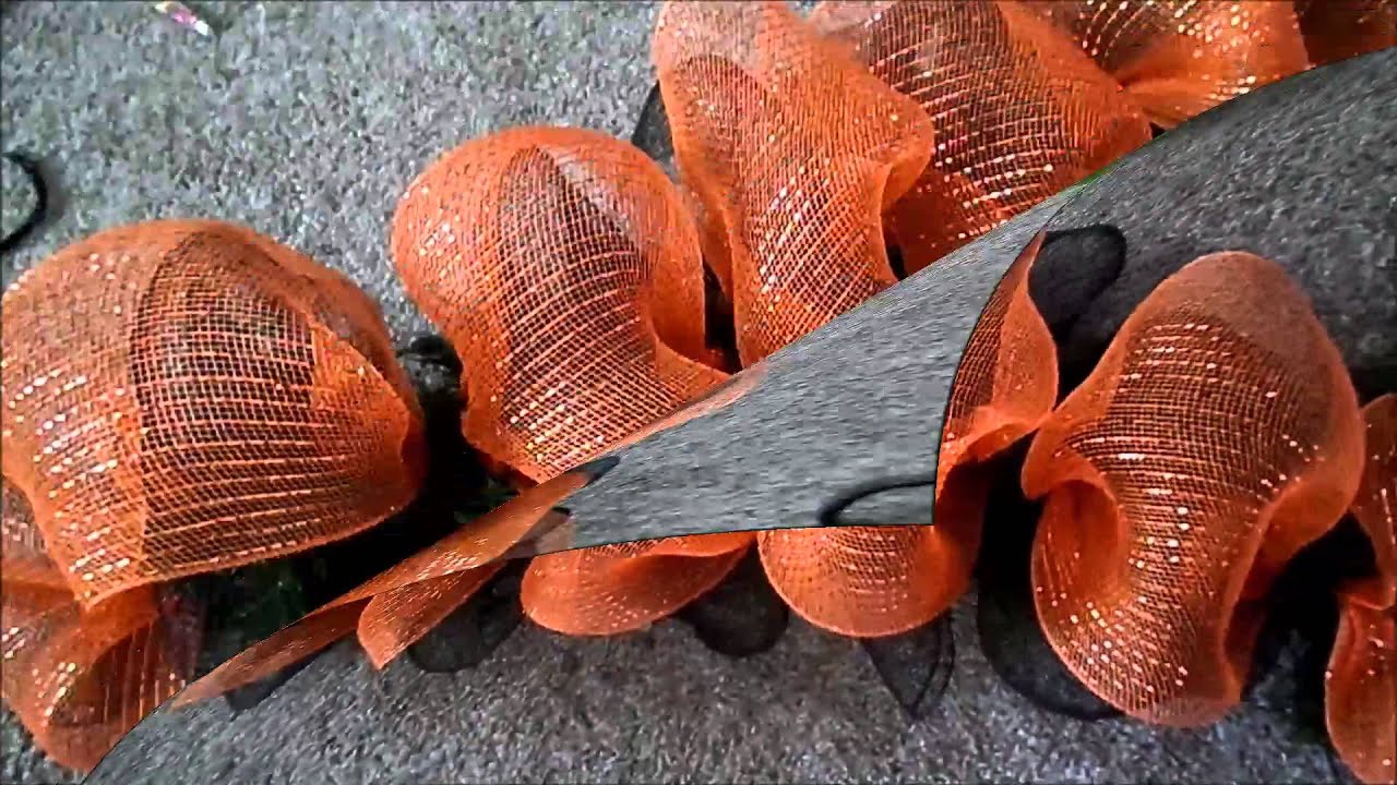 HALLOWEEN GARLAND  (VLOG # 59)