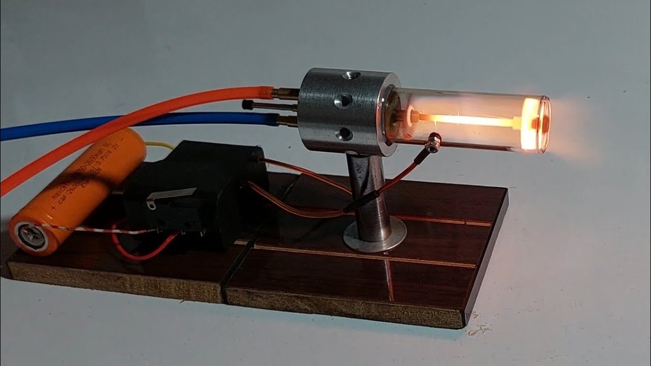 Glass Turbojet Engine 🔥 A Real Jet Inside a Test Tube!