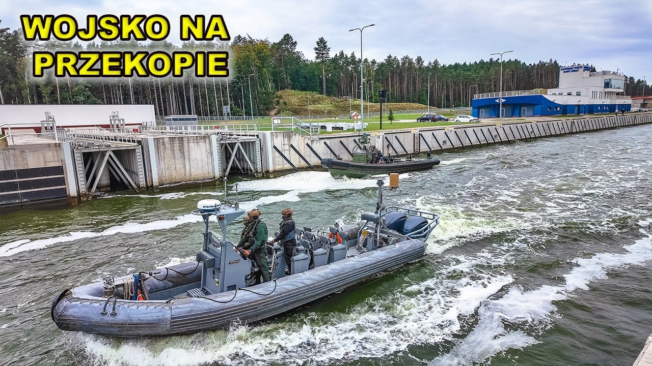 WOJSKOWE RIB-Y NA PRZEKOPIE MIERZEI WISŁANEJ.
