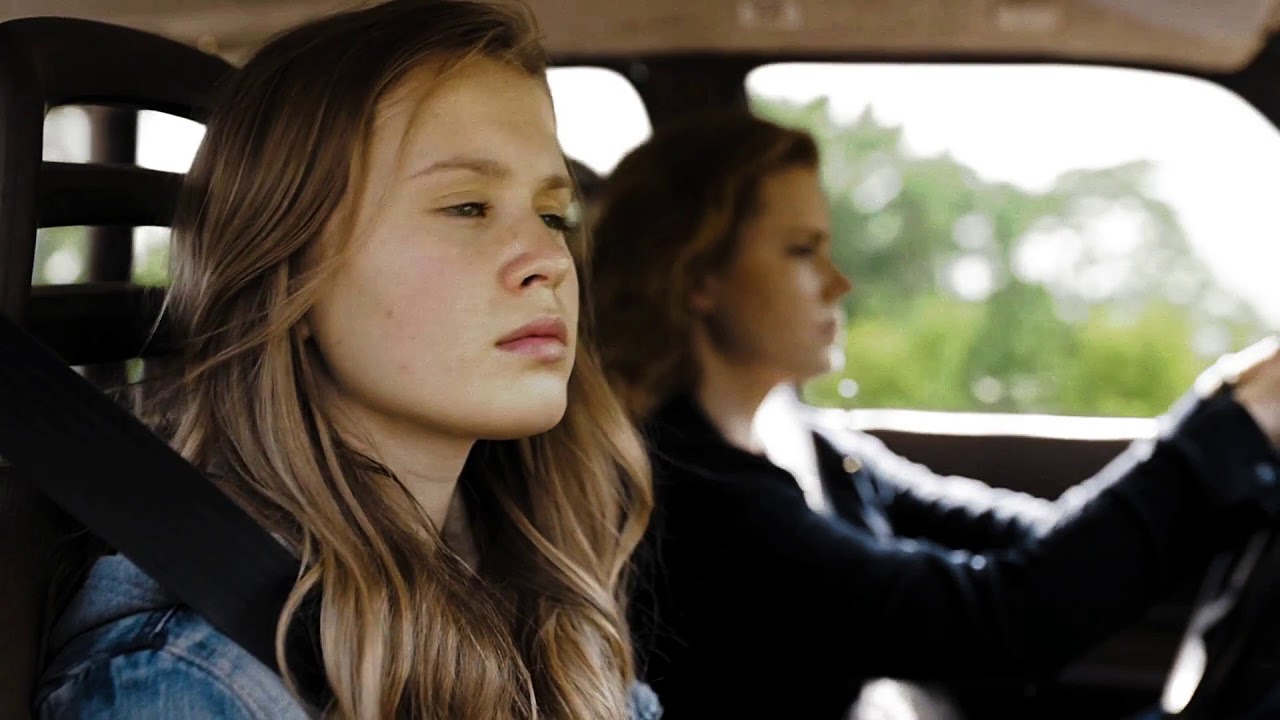 Camille + Amma / I put a spell on you [Sharp Objects]