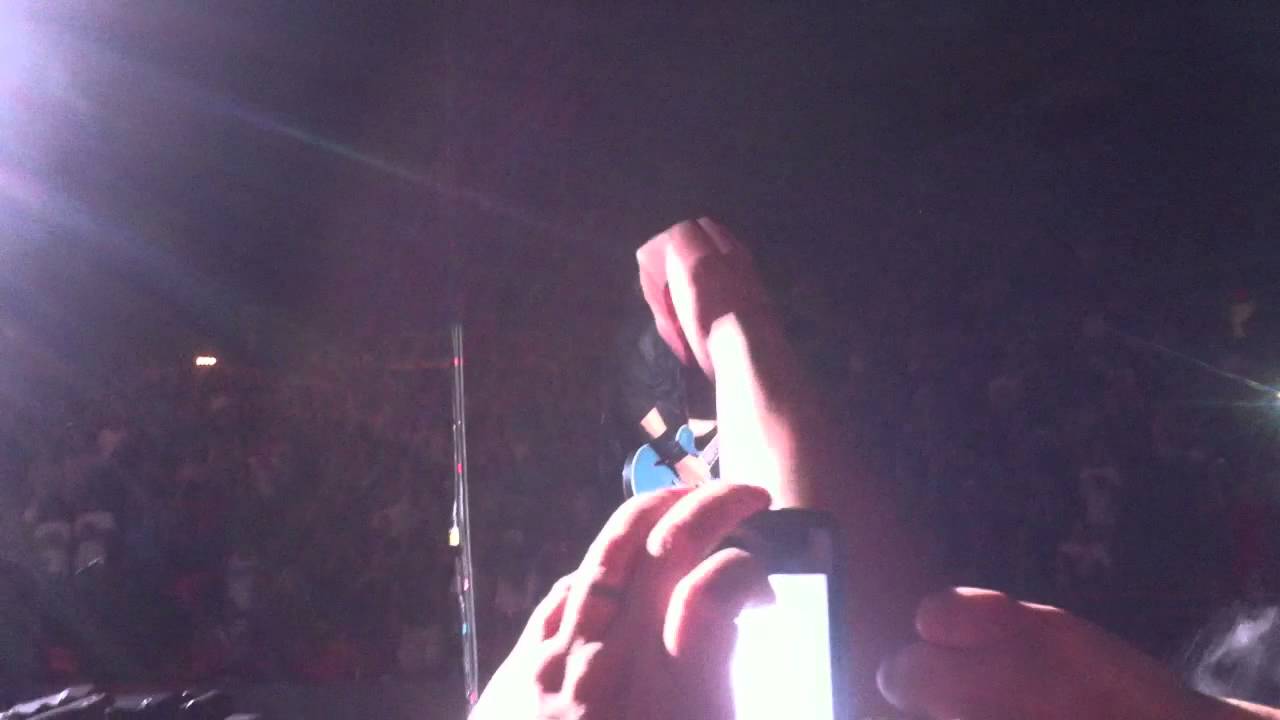 Foo Fighters - Breakout (LA)