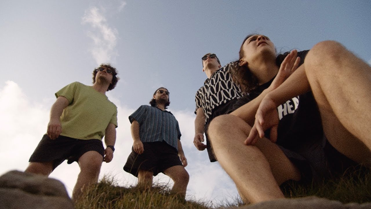 The Cheap Thrills - Escape (Official Music Video)