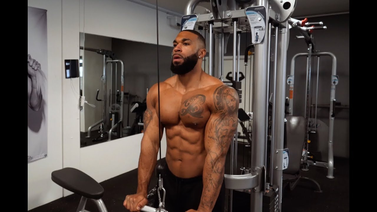 Få store arme med disse 3 triceps øvelser