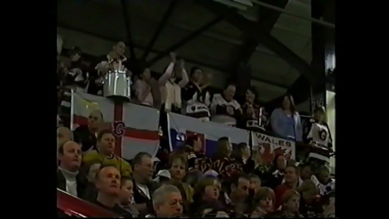 Newcastle Vipers vs. Guildford Flames 29th December 2003;  Findus Cup Final