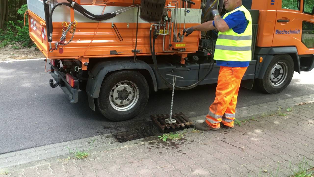 Reinigung von Sinkkästen