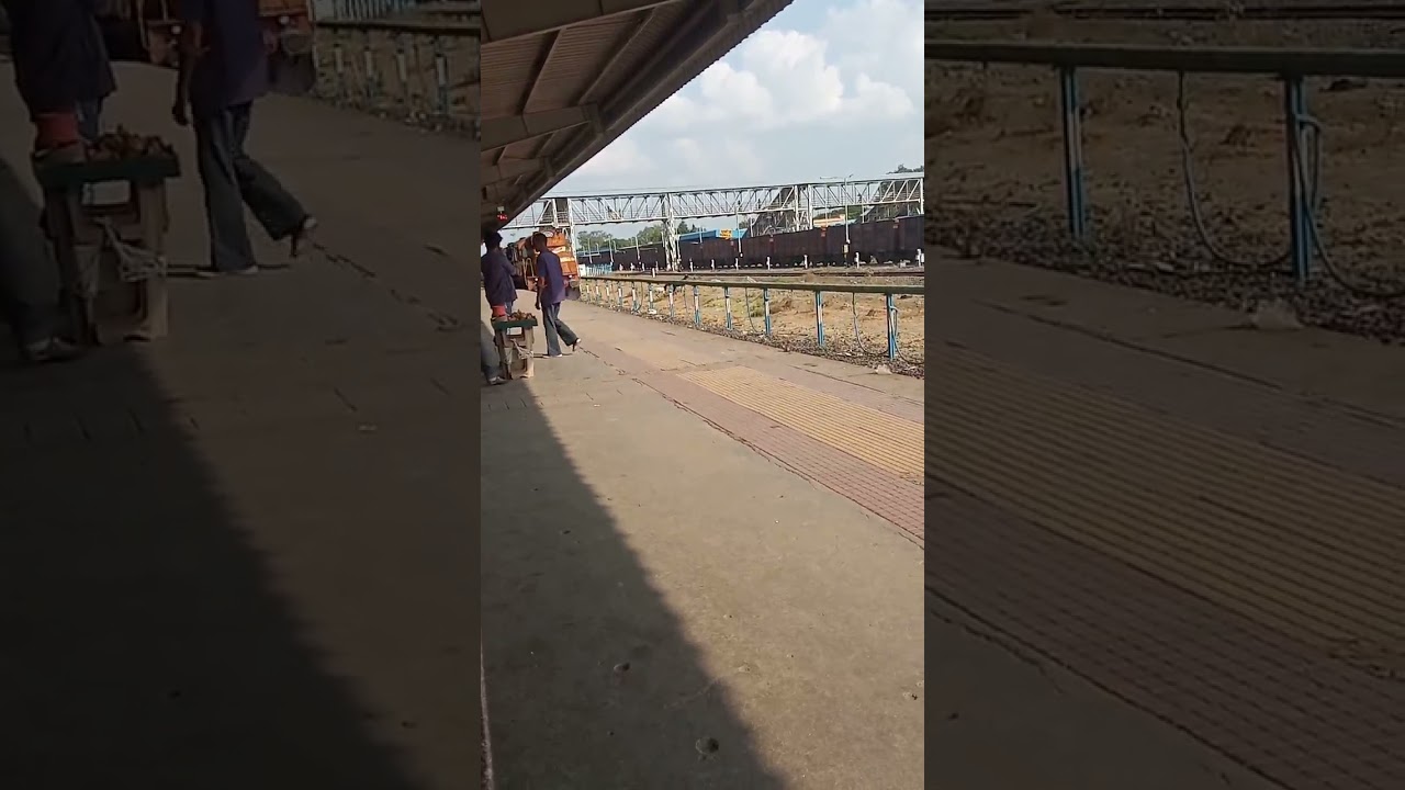 train lover at Purna junction