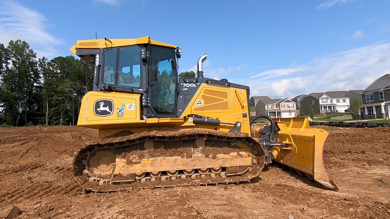 У нас появился НОВЫЙ БУЛЬДОЗЕР!! John Deere 700L!