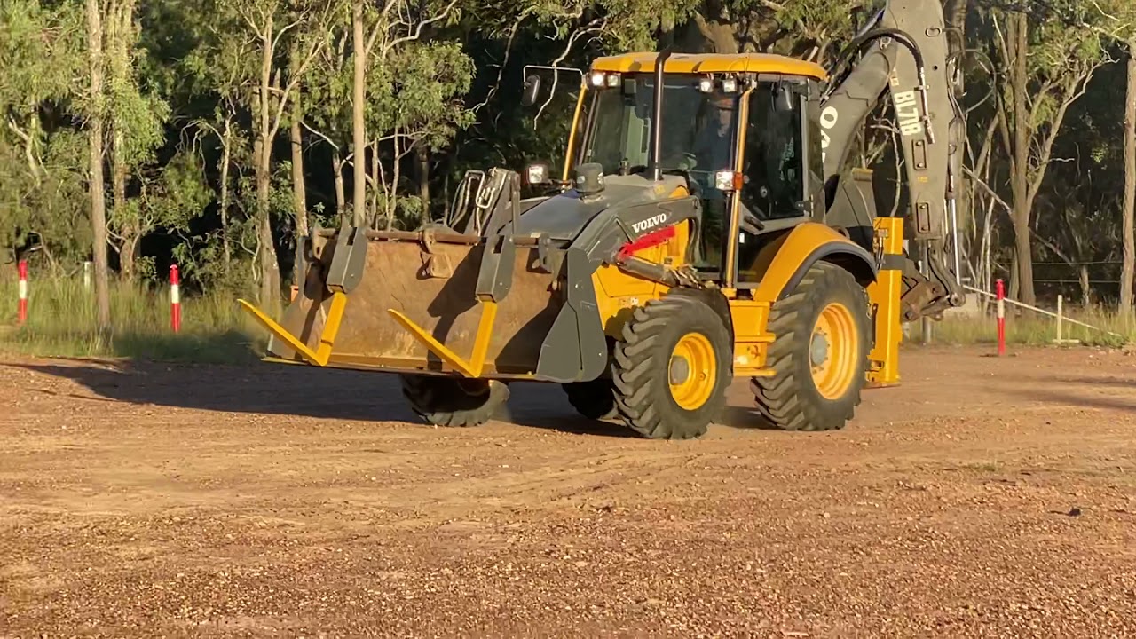 For Sale 2013 VOLVO BL71B Loader Backhoe Singleton NSW 2330