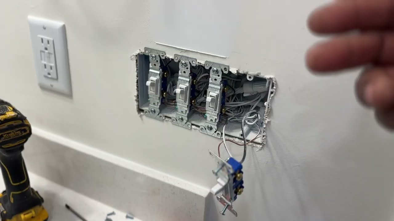 El breaker estaba fallando. Acompáñame a solucionar este problema#breaker #foryou #diy 