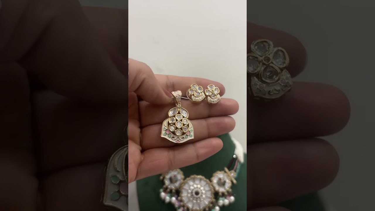 Harshav Jewels is live