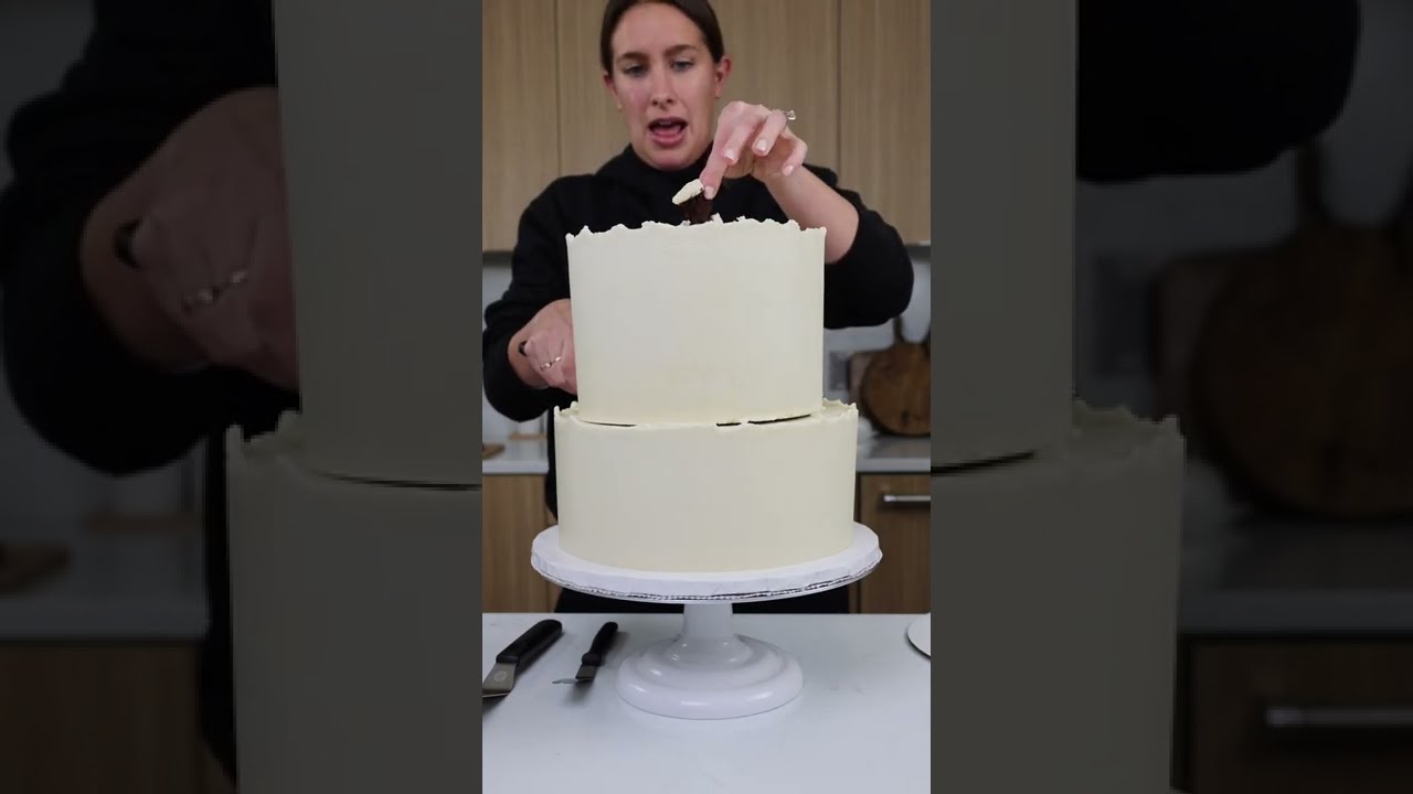 Making A Wedding Cake the Day Before The Wedding 