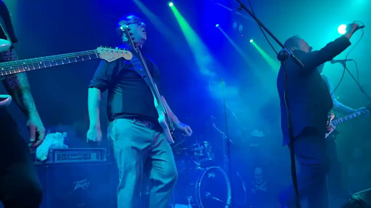 The Godfathers - When I Coming Down (live in 16 Toneladas)